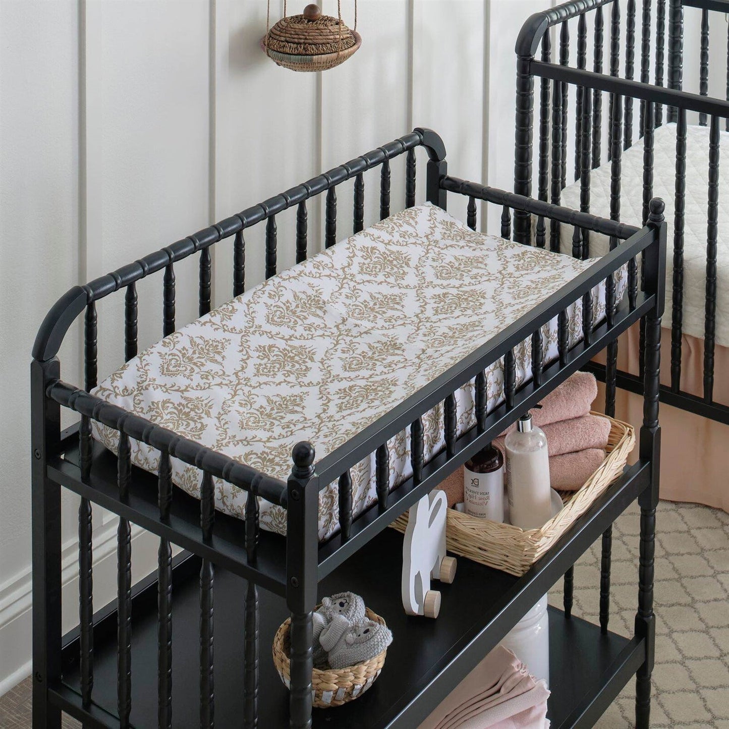 Changing Table With Waterproof Changing Pad