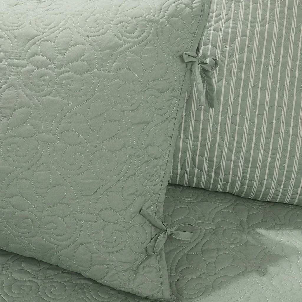 6-Piece Country Cottage Quilted Daybed Cover Set