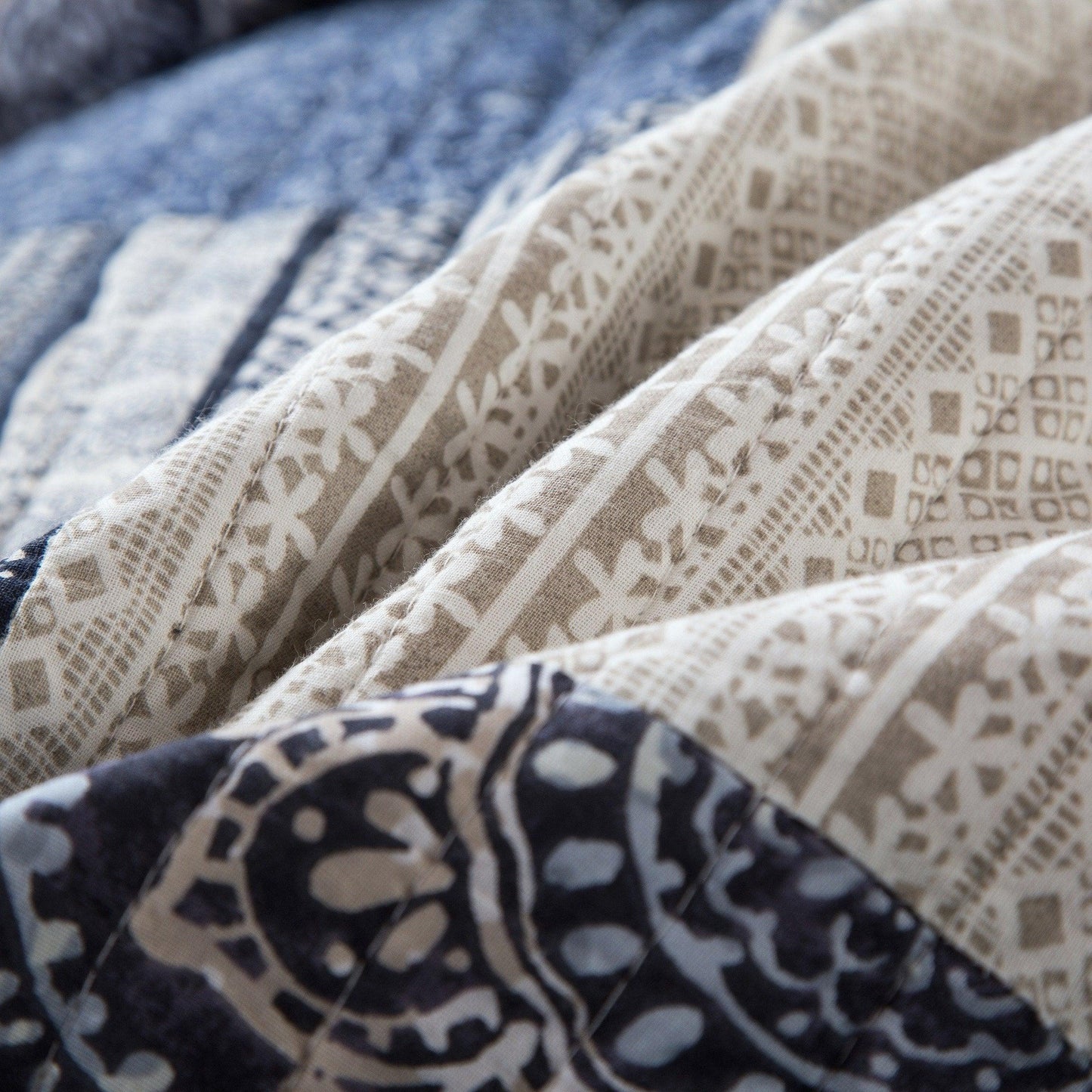 DaDa Bedding Denim Blue Patchwork Cotton Quilt Set